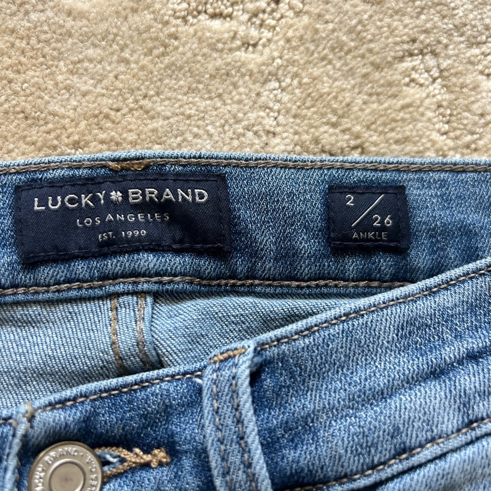 Lucky Brand Blue Mid Rise Skinny Ava Jeans